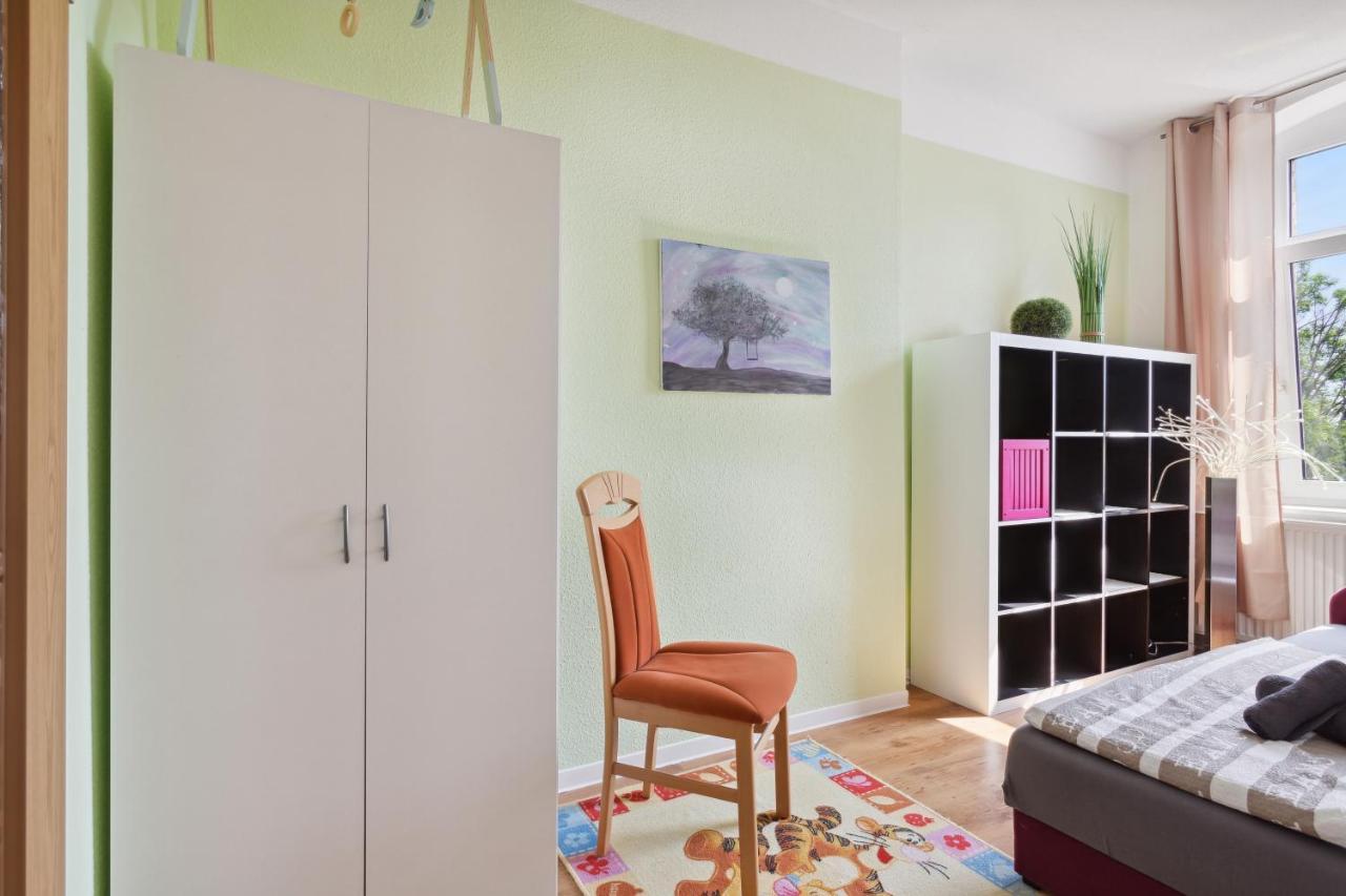 Schoenes Ferien-Appartement Fuer Bis Zu 6 Personen Halberstadt Exterior photo